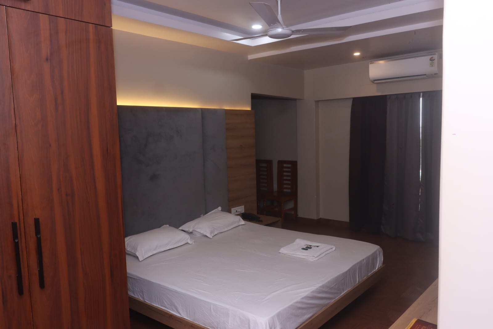 Deluxe Room Interior